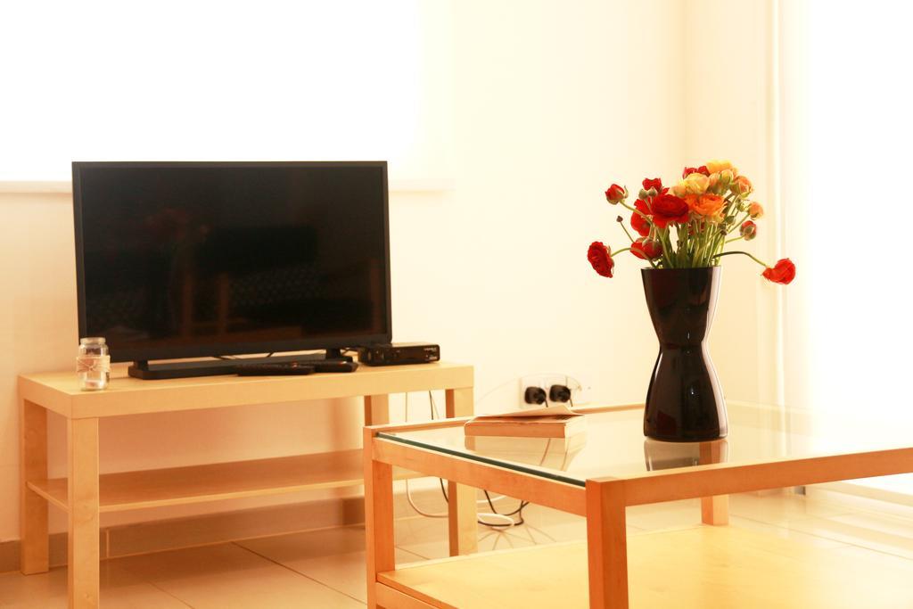 Photothea Apartments بروتاراس المظهر الخارجي الصورة